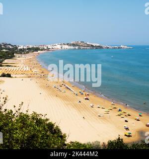 Italy, Apulia, Vieste, Beach on Adriatic Sea coast Stock Photo