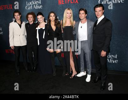 New York City, NY,  September 29, 2022 Carson MacCormac, Thomas Barbusca, Chiara Aurelia, Mila Kunis, Justine Lupe, Alex Barone and Finn Wittrock attending Netflix's 'Luckiest Girl Alive' New York Premiere held at The Paris Theater on September 29, 2022 in New York City, NY ©Steven Bergman/AFF-USA.COM Credit: AFF/Alamy Live News Stock Photo