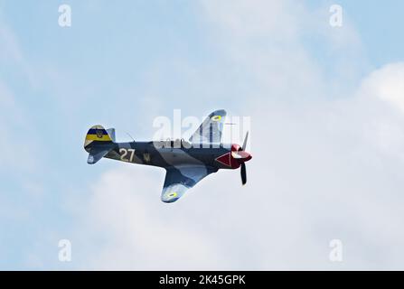 Yakovlev Yak 3 UTI Soviet world war 2 fighter plane now flying in Ukraine colours, Imperial War Museum Duxford UK Stock Photo