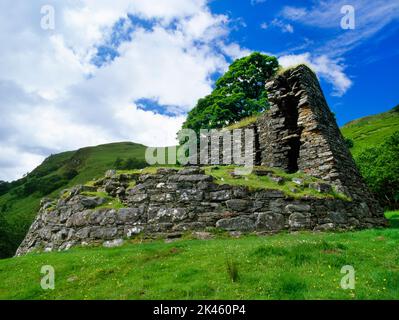 Dun Troddan Iron Age broch, Glenelg, Scotland, UK, showing its solid base, & the double wall tied together by lintel slabs forming mural galleries. Stock Photo