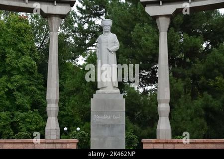 Bishkek, Kyrgyzstan -  Sept 11, 2022: Monument to Kurmanjan Datka or Datka Kurmanjan Mamatbay kyzy, also known as The Queen of the South. Innagurated Stock Photo