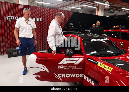 Singapore. 30th Sep, 2022. REID Robert, FIA Deputy President for Sport, WITTICH Niels, FIA race director, portrait during the Formula 1 Singapore Airlines Singapore Grand Prix 2022, 17th round of the 2022 FIA Formula One World Championship from September 30 to October 02, 2022 on the Marina Bay Street Circuit, in Singapore - Photo Antonin Vincent / DPPI Credit: DPPI Media/Alamy Live News Stock Photo