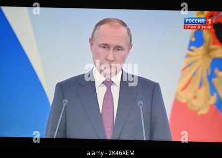 Moscow, Russia. 30th Sep, 2022. Clermont Ferrand, Auvergne Rhone Alpes, France: Vladimir Putin delivers a speech to Russian people following the results of the referendum dealing with the annexation in four regions of Ukraine partly controlled by Moscow: Donetsk and Lugansk in the east, Kherson and Zaporizhia in the south. This speech aims to formalize 'the entry of new territories into the Russian Federation'. Credit: ZUMA Press, Inc./Alamy Live News Stock Photo
