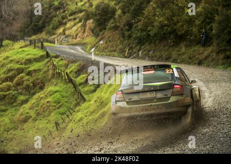 Auckland, New Zealand. 01st Oct, 2022. 22 HUNT Ben (nzl), RAWSTORN Tony (nzl), Skoda Fabia Evo, action during the Rally New Zealand 2022, 11th round of the 2022 WRC World Rally Car Championship, from September 29 to October 2, 2022 at Auckland, New Zealand - Photo: Nikos Katikis/DPPI/LiveMedia Credit: Independent Photo Agency/Alamy Live News Stock Photo