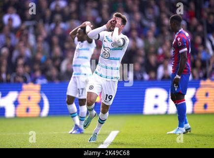 Chelsea's Mason Mount rues a missed chance during the Premier League match at Selhurst Park, London. Picture date: Saturday October 1, 2022. Stock Photo