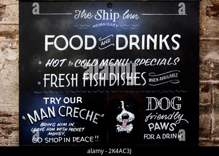 A sign outside a pub in the U.K. Stock Photo