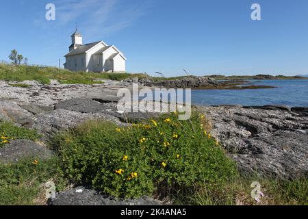 Lonely church on the beach near Leknes on the Lofoten Islands, Norway, Scandinavia Stock Photo