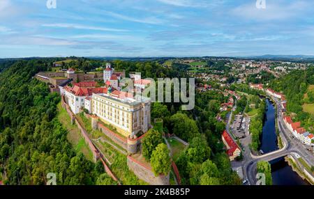 Veste Oberhaus, built 1219-1800, right Ilz, Ilzstadt, aerial view, Dreifluessestadt Passau, district-free university town, administrative district of Stock Photo