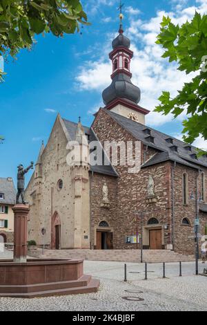 Rudesheim, Hesse, Germany.  St. Jacobus Catholic Church. Stock Photo