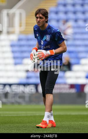 Reading, UK. 01st Oct, 2022. Nicholas Bilokapic during the Sky Bet Championship match Reading vs Huddersfield Town at Select Car Leasing Stadium, Reading, United Kingdom, 1st October 2022 (Photo by Arron Gent/News Images) in Reading, United Kingdom on 10/1/2022. (Photo by Arron Gent/News Images/Sipa USA) Credit: Sipa USA/Alamy Live News Stock Photo