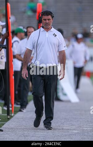 North Texas head coach Seth Littrell reacts on the sideline after a ...