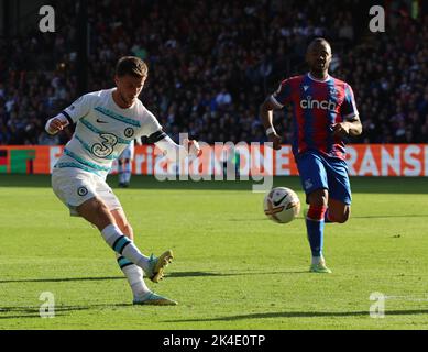 London ENGLAND - October 01: Chelsea's Mason Mount during English Premier League soccer match between Crystal Palace against Chelsea at Selhurst Park, Stock Photo