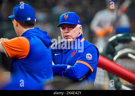 New York Mets manager Buck Showalter watches from the dugout