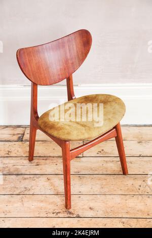 Chaises (Série de 4) Modèle Butterfly par E.Gomme pour G.Plan