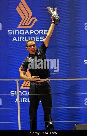 Hugh Bird (GBR) Red Bull Racing Engineer celebrates on the podium. Singapore Grand Prix, Sunday 2nd October 2022. Marina Bay Street Circuit, Singapore. Stock Photo