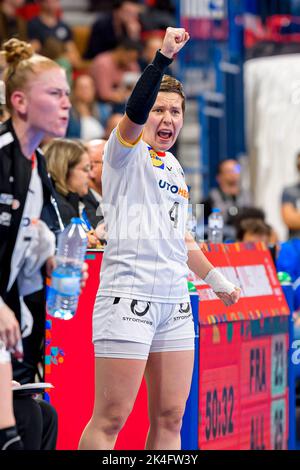 Nancy, France. 02nd Oct, 2022. Handball, women: International match France - Germany. Alina Grijseels of Germany cheers. Credit: Marco Wolf/dpa/Alamy Live News Stock Photo