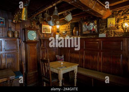 The Falkand Arms interior The Falkland Arms pub in the Cotswold village of Great Tew, Oxfordshire, England. Stock Photo