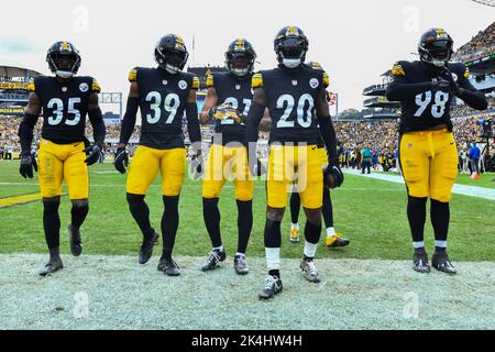 Pittsburgh Steelers defensive end DeMarvin Leal during an NFL football game  against the New York Jets at Acrisure Stadium, Sunday, Oct. 2, 2022 in  Pittsburgh, Penn. (Winslow Townson/AP Images for Panini Stock