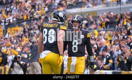 OCT 2nd, 2022: Cam Heyward #97 during the Pittsburgh Steelers vs New York Jets  game in Pittsburgh, PA at Acrisure Stadium. Jason Pohuski/CSM (Credit  Image: © Jason Pohuski/CSM via ZUMA Press Wire) (