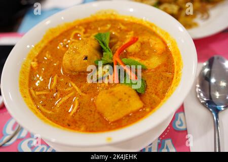 Curry Mee (Kang Kang Hokkien Noodles) in Malaysian airport Stock Photo