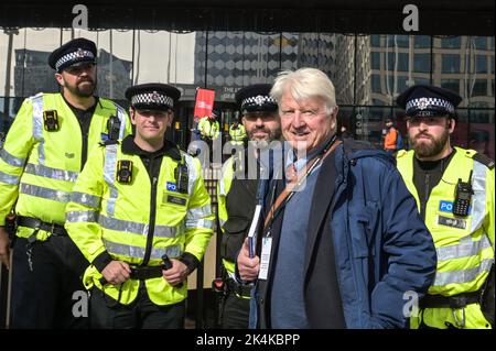 Centenary Square, Birmingham - October 3rd 2022 - Stanley Johnson, Father of Boris Johnson, arrives at the Conservative Party Conference in Birmingham at the International Convention Centre and Centenary Square. Pic Credit: Scott CM/Alamy Live News Stock Photo