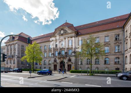 Federal Court of Auditors, branch office in Potsdam, as well as the Court of Auditors of the State of Brandenburg Stock Photo
