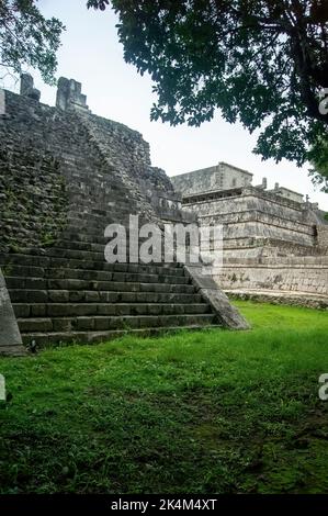 The castle and temple of Chichen Itza known as the famous Mayan pyramid ...