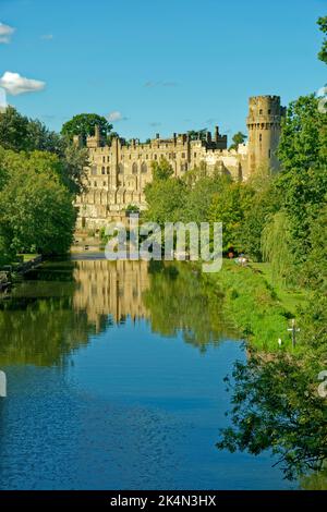 Warwick Castle and the River Avon at Warwick, Warwickshire, England. Stock Photo