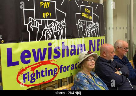 London, UK. Sept 29 2022 .Lewisham public meeting Education Workers Need a Pay Rise at Forest Hill Methodist Church, London, England. Photo Horst A. F Stock Photo