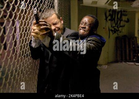 GUY PEARCE, DON CHEADLE, TRAITOR, 2008 Stock Photo