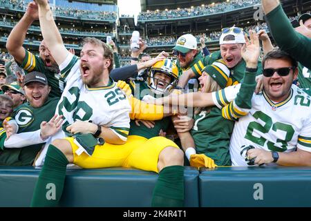 Lambeau Leap Green Bay Packers Football Stock Footage - Video of