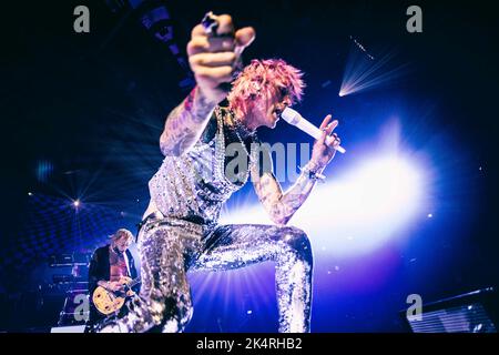 Milan Italy September 27, 2022 Machine Gun Kelly live at Mediolanum Forum Assago © Roberto Finizio / Alamy Stock Photo