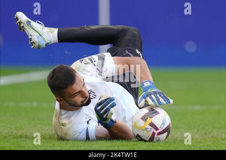 Barcelona, Spain. October 2, 2022, Giorgi Mamardashvili of Valencia CF