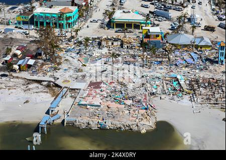 Devastation from Hurricane Ian along Fort Myers Beach at the Fort Myers Fishing Pier on Florida's Southwest Coast where search and rescue operations were underway on October 1, 2022. (USA) Stock Photo