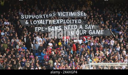 01 Oct 2022 - Crystal Palace v Chelsea - Premier League - Selhurst Park  Crystal Palace fans protest during the match against Chelsea.  Picture : Mark Pain / Alamy Live News