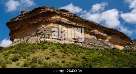 Looking up at the eroded sandstone cliffs on a hiking trail through the Golden Gate Highlands National Park. Near Clarens in the Free State, South Afr Stock Photo