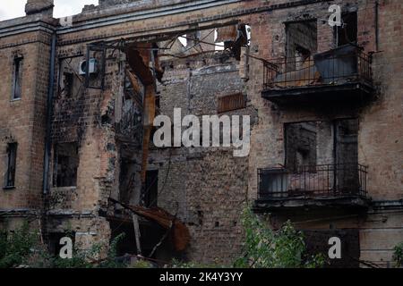 Hostomel, Kyiv Oblast, Ukraine 2022: A ruined city after Russia's invasion of Ukraine Stock Photo