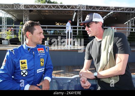 Spielberg, Austria . 09th July, 2022. Spielberg, AUSTRIA, 09. JULY 2022; Mark Mateschitz, geb. Gerhardter, son of Dietrich MATESCHITZ here talking to Mathias Lauda, son of Niki Lauda, Mark Mateschitz (R) is CEO at Red Bull companies - Credit: SPP Sport Press Photo. /Alamy Live News Stock Photo