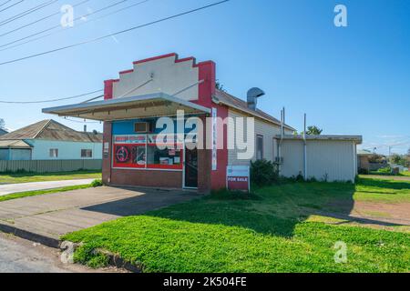 Annies fish and chio shop in Glen Innes, northern new south wales, australia Stock Photo