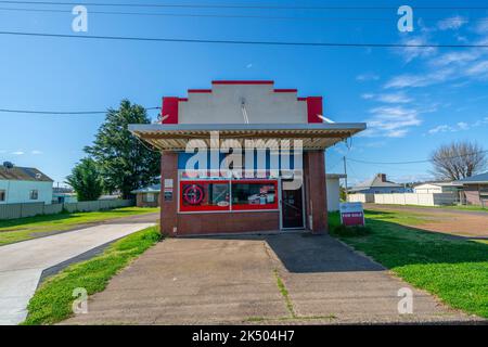 Annies fish and chio shop in Glen Innes, northern new south wales, australia Stock Photo