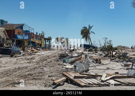 FORT MYERS BEACH, FLORIDA, USA - 30 September 2022 - The US Air National Guard 202nd RED HORSE Squadron clear roads in Fort Myers Beach, Florida in re Stock Photo