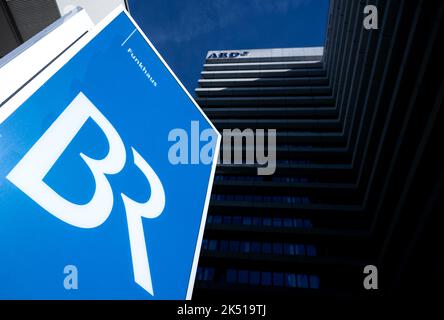 Munich, Germany. 05th Oct, 2022. The logo of Bayerischer Rundfunk (BR) can be seen on the broadcasting house. Credit: Sven Hoppe/dpa/Alamy Live News Stock Photo