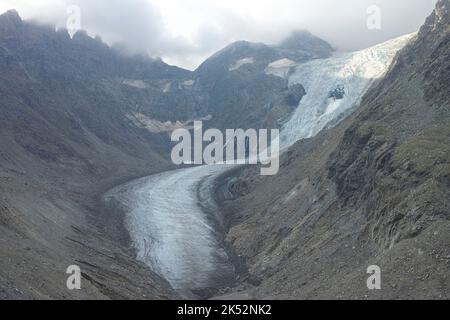 Switzerland, Valais, Entremont valley, Vélan range, Valsorey glacier Stock Photo