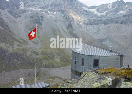 Switzerland, Valais, Entremont valley, Vélan range, Vélan hut built in 1993 Stock Photo