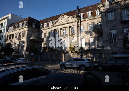 Berlin, Germany. 05th Oct, 2022. The Reichskriegsgericht, Reich Court-Martial, was the highest military court in Nazi Germany. It is located at Witzlebenplatz in the Charlottenburg district of Berlin. (Photo by Michael Kuenne/PRESSCOV/Sipa USA) Credit: Sipa USA/Alamy Live News Stock Photo