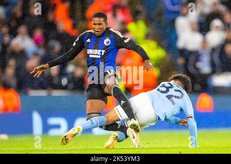 Rico Lewis (82) of Manchester City challenges the opponent during the UEFA Champions League Group G match between Manchester City and FC Copenhagen at the Etihad Stadium, Manchester on Wednesday 5th October 2022. (Credit: Mike Morese | MI News) Credit: MI News & Sport /Alamy Live News Stock Photo
