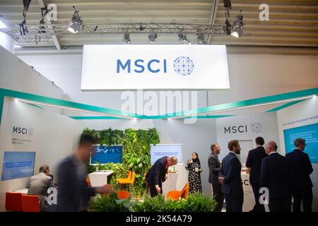 Munich, Germany. 05th Oct, 2022. MSCI bei der 24. Internationale Fachmesse für Immobilien und Investitionen Expo Real am 5.10.2022 in München. Seit 1998 findet die Fachmesse für Immobilien und Investitionen jährlich im Oktober in der bayerischen Landeshauptstadt München statt. Heuer vom 4.10.2022 bis zum 6.10.2022. - MSCI at the 24th International Trade Fair for Property and Investment Expo Real in Munich, Germany on October 5, 2022. Since 1998 the Real Expo has taken place in Munich, this year from October 4 until October 6. (Photo by Alexander Pohl/Sipa USA) Credit: Sipa USA/Alamy Live News Stock Photo