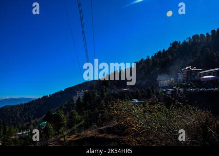 Beautiful view of mountains in shimla Stock Photo
