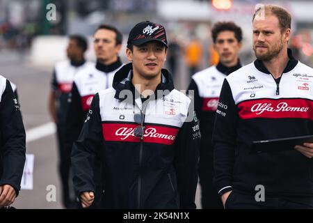 Suzuka, Japan, 06/10/202, 2, Guanyu Zhou (CHN) Alfa Romeo F1 Team walks the circuit with the team. 06.10.2022. Formula 1 World Championship, Rd 18, Japanese Grand Prix, Suzuka, Japan, Preparation Day.  Photo credit should read: XPB/Press Association Images. Stock Photo