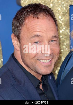 Oct 05, 2022 - London, England, UK - Stephen Graham attending 66th BFI London Film Festival Opening Gala - World Premiere of Roald Dahl's Matilda The Stock Photo